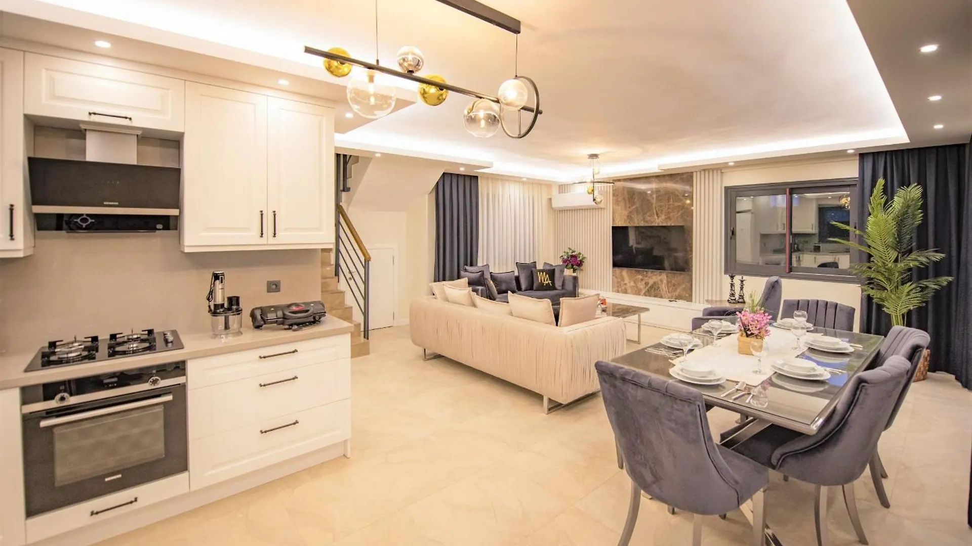 Villa Fethiye Oeluedeniz Ovacik 4 Oda 1 Salon 8 Kisilik Tatil Villasi