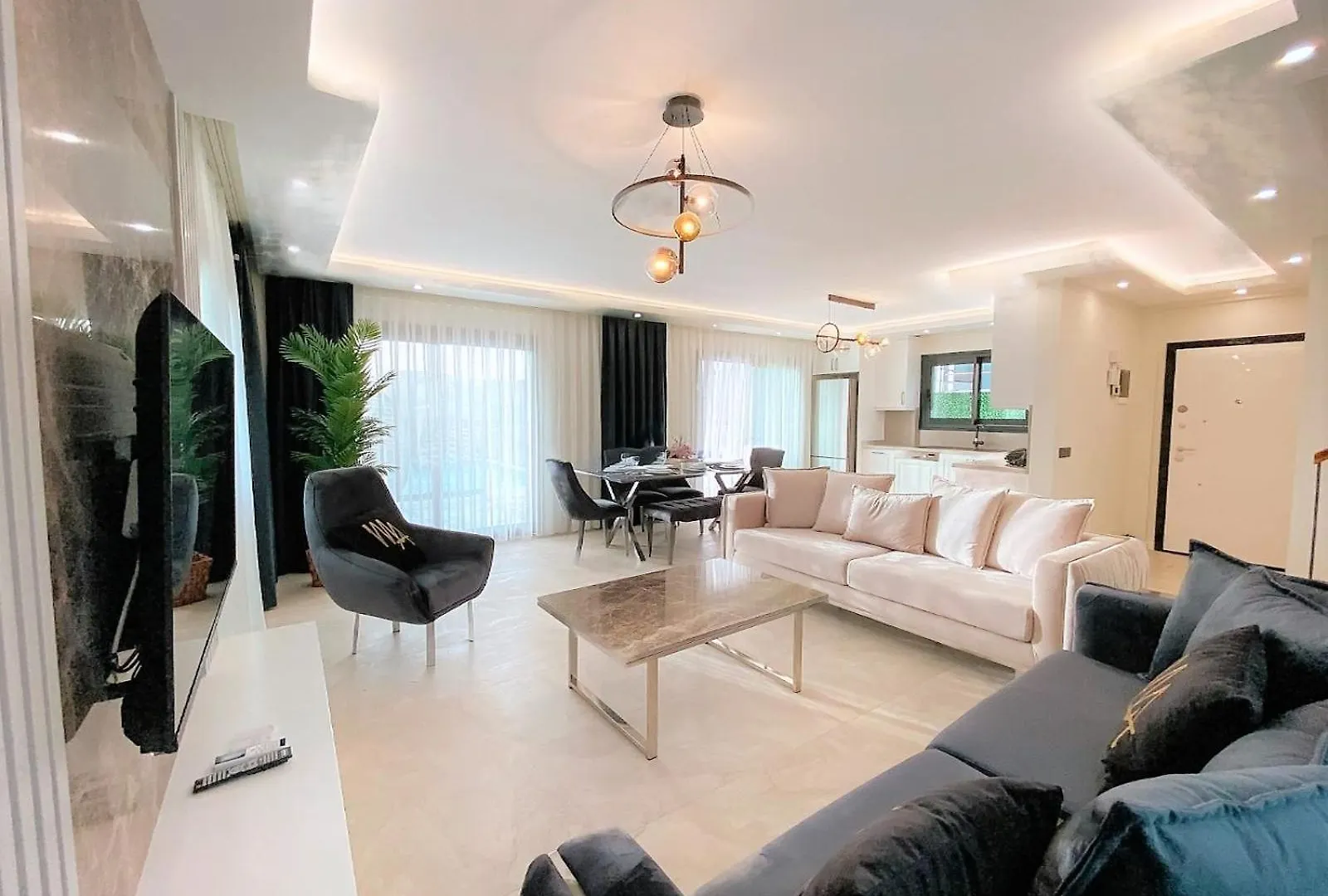 Fethiye Oeluedeniz Ovacik 4 Oda 1 Salon 8 Kisilik Tatil Villasi