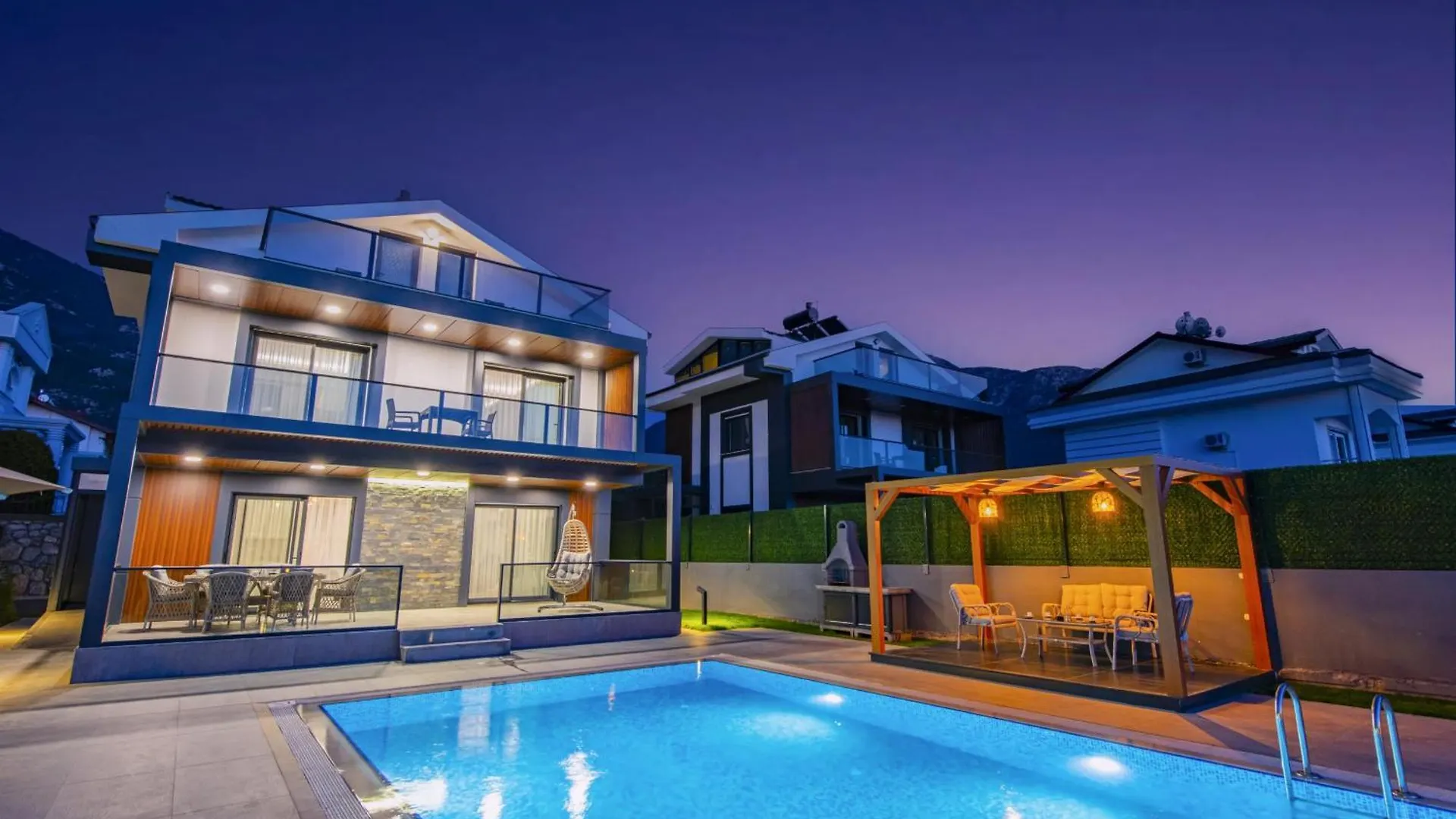 Villa Fethiye Oeluedeniz Ovacik 4 Oda 1 Salon 8 Kisilik Tatil Villasi Turkey